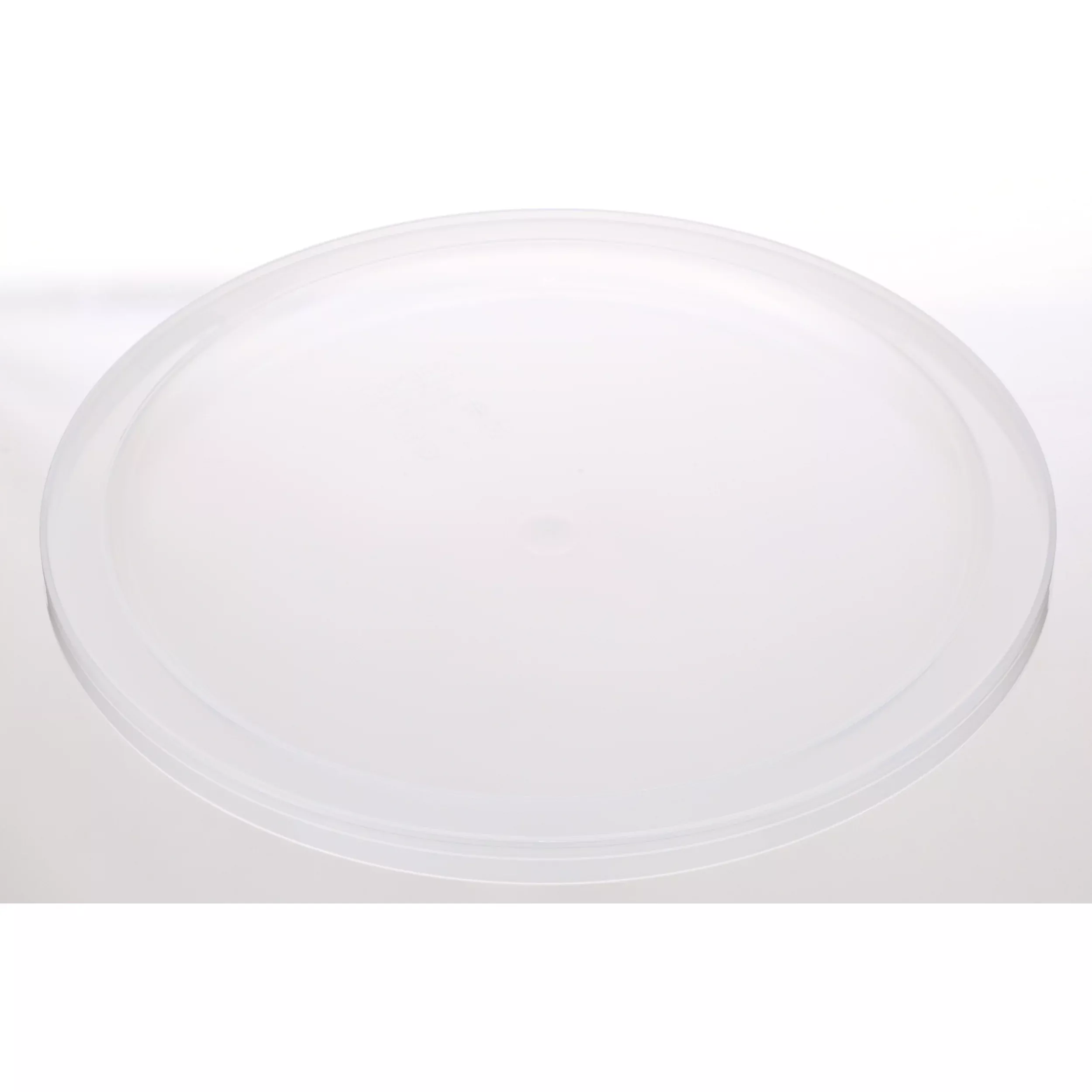 Cambro 12, 18 and 22 qt Round Cover Polypropylene, Translucent - RFSC12PP190